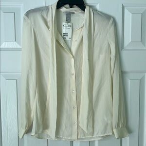H&M Cream Pussybow Blouse